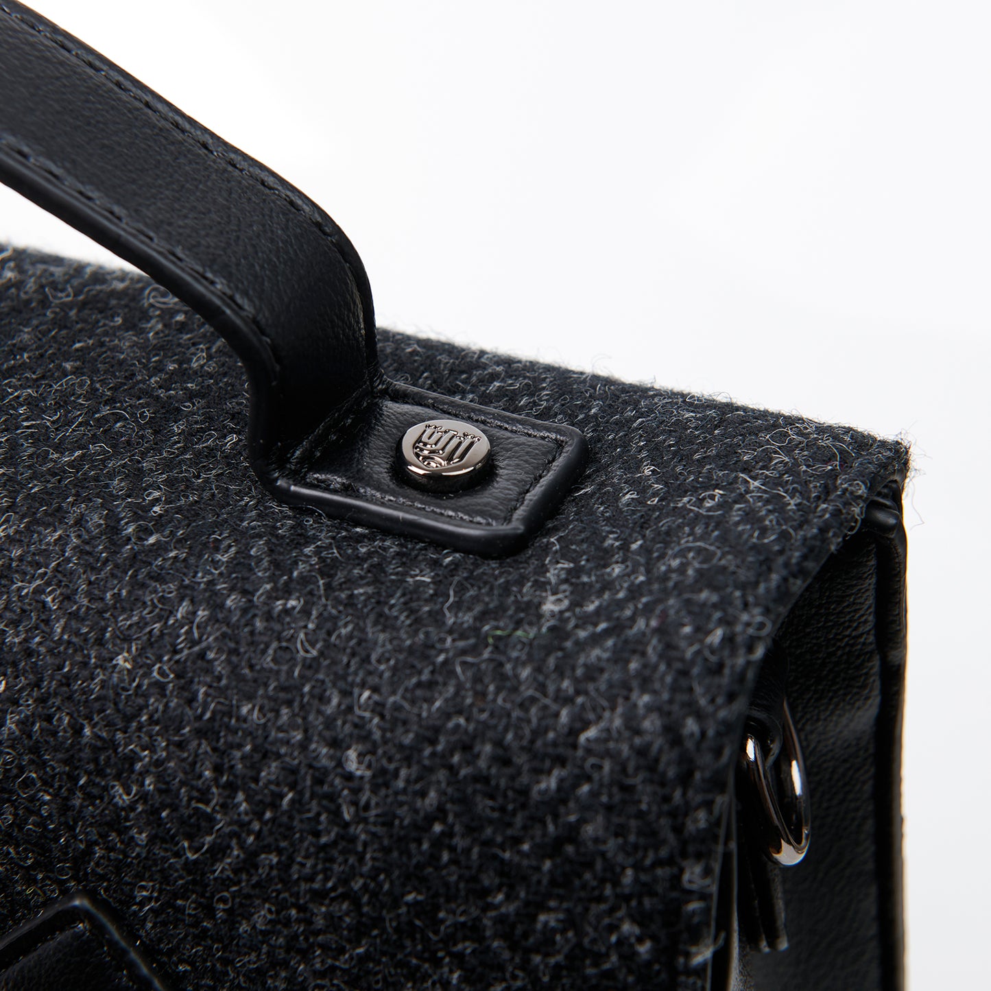 The Medium Calton Satchel