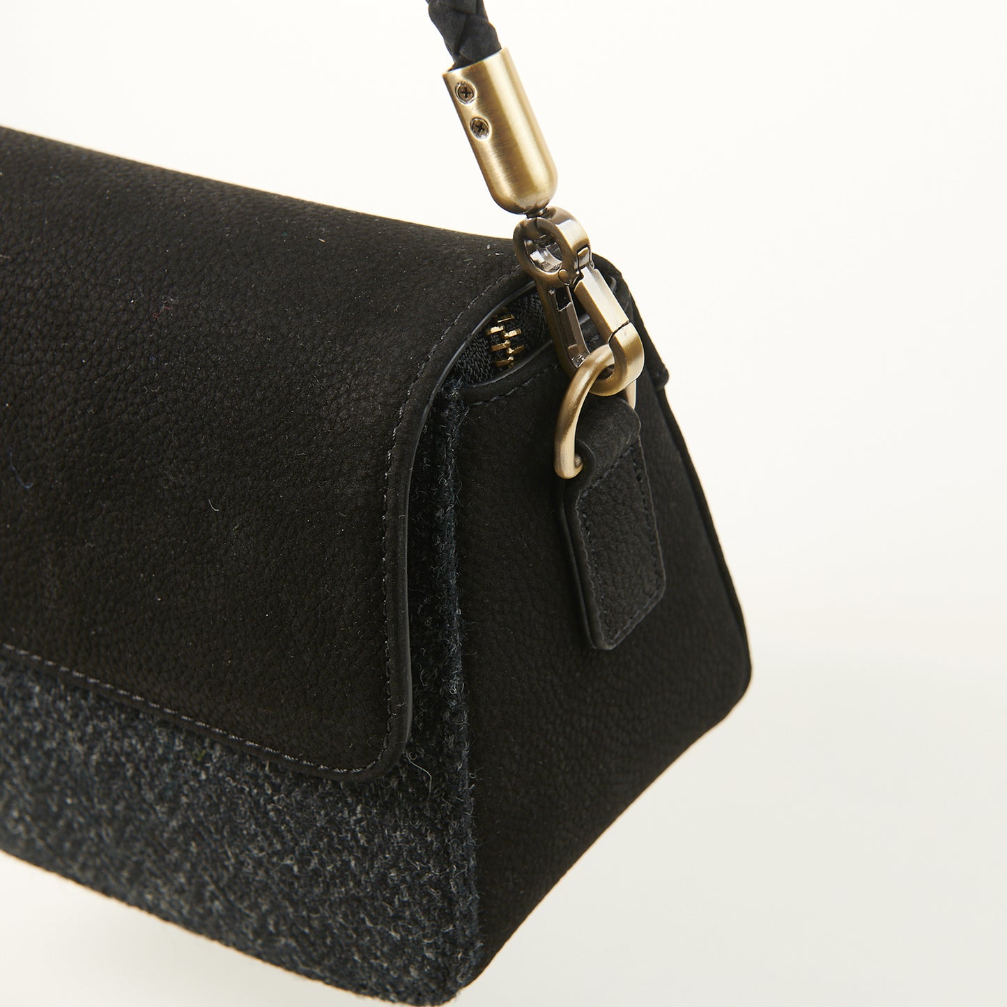 The Caithness Clutch
