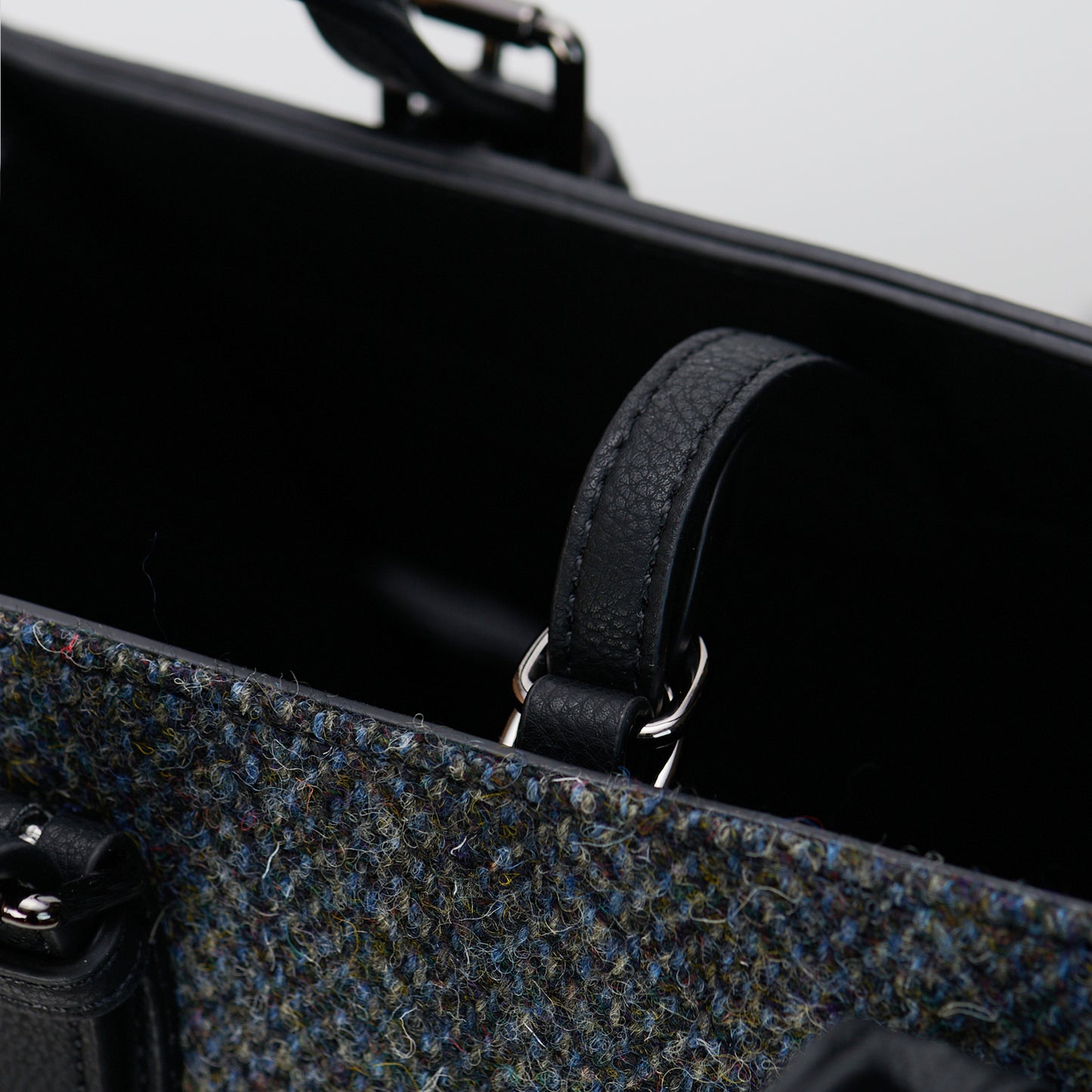 The Medium Caillie Tote