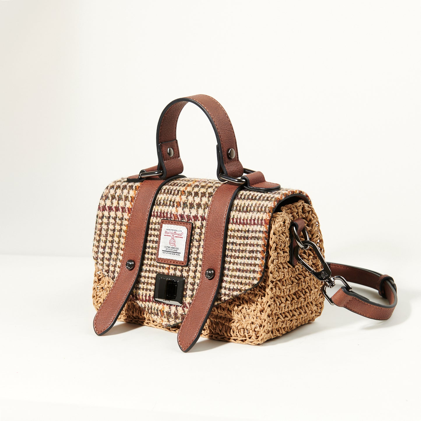 The Mini Straw Satchel
