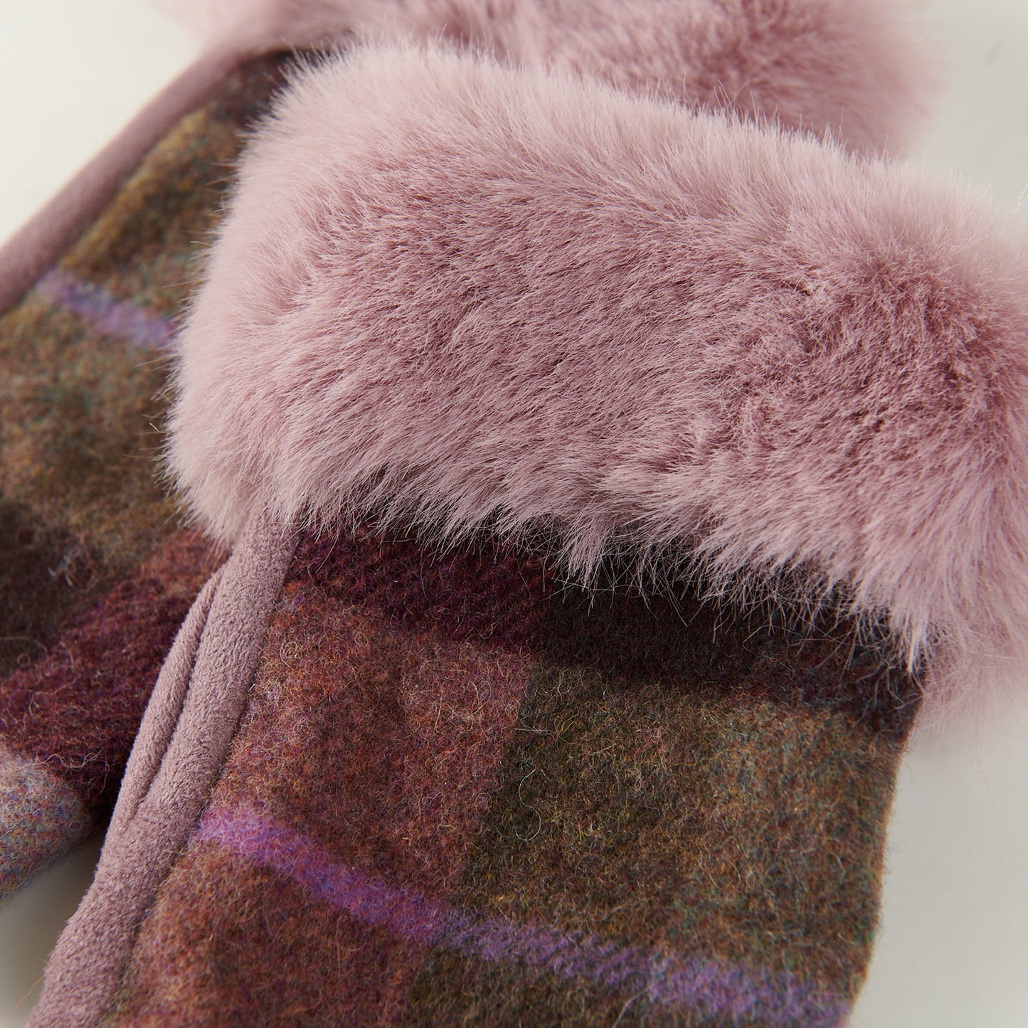 Lambswool Mitten