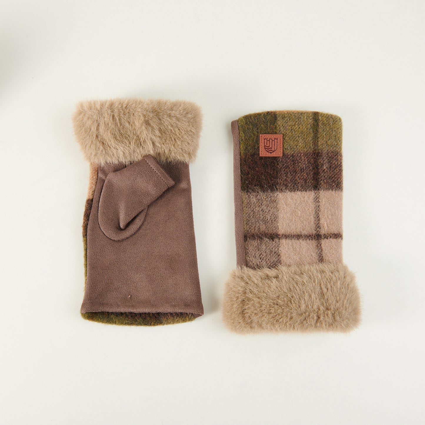 Lambswool Mitten