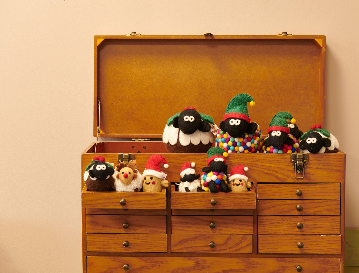 Erin Knitwear Christmas Collection