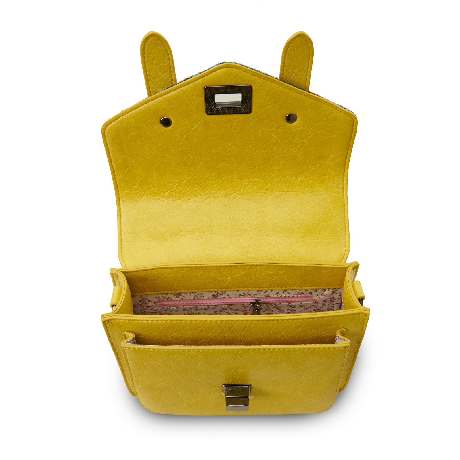 Edinburgh brand takes Harris Tweed collection to World Cup