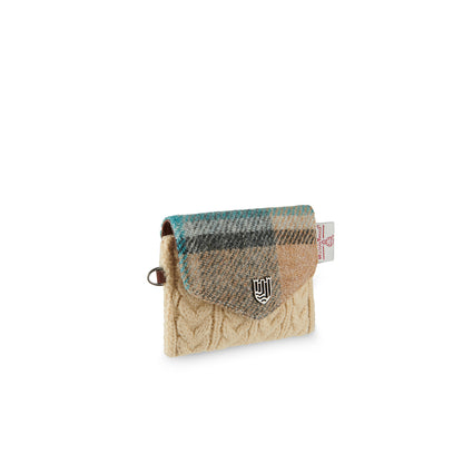 The Knitted Card Wallet