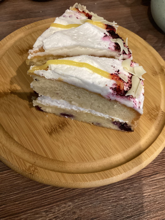 Lemon & blueberry Cake