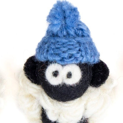 Erin Knitwear Sheep Magnet with Bobble Hat